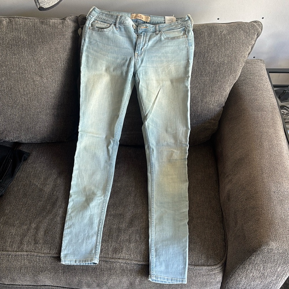Hollister super skinny jeans